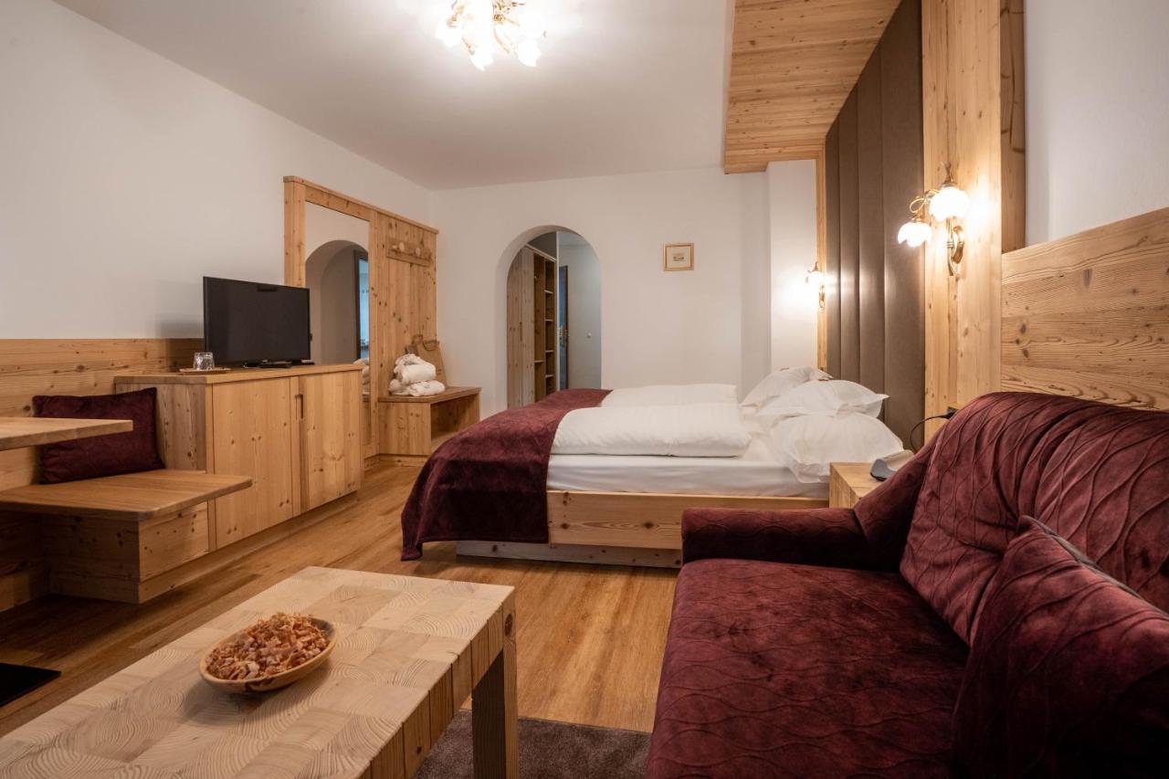 Hotel Gran Paradis Campitello di Fassa Exteriér fotografie