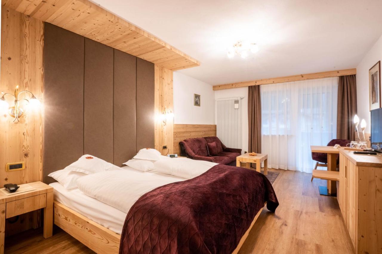 Hotel Gran Paradis Campitello di Fassa Exteriér fotografie